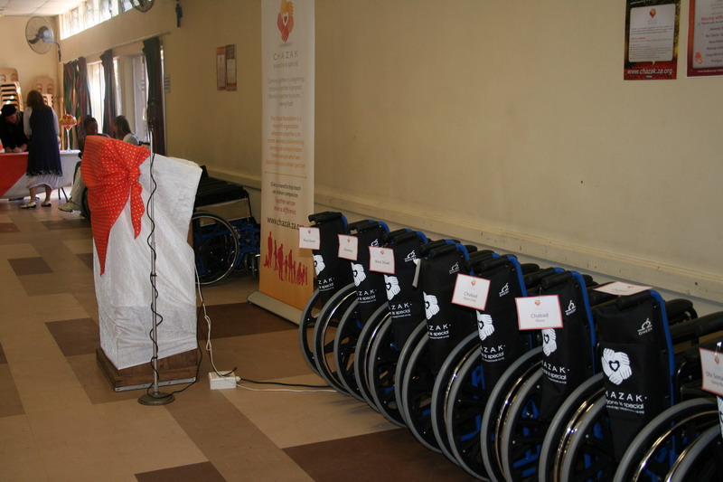 2014-09-05-chazak-launch18_resize