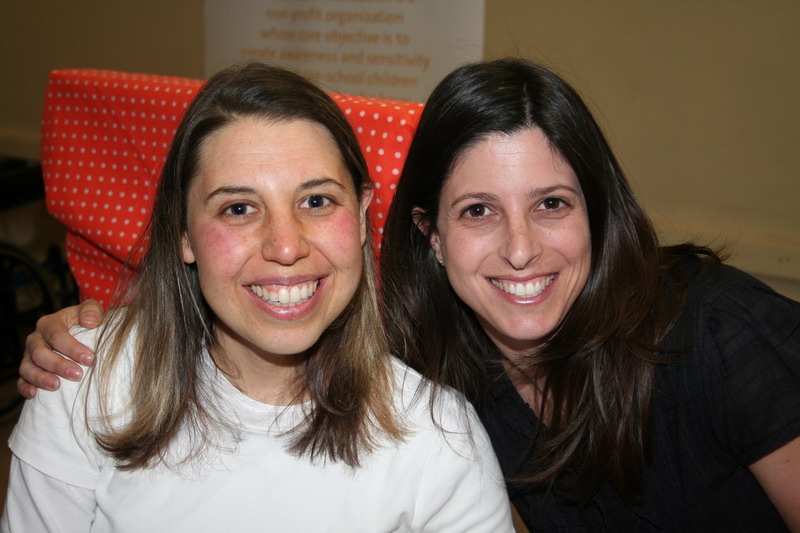 2014-09-05-chazak-launch75_resize