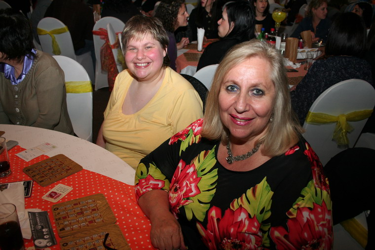 2010-11-18-Chazak-bingo (129)