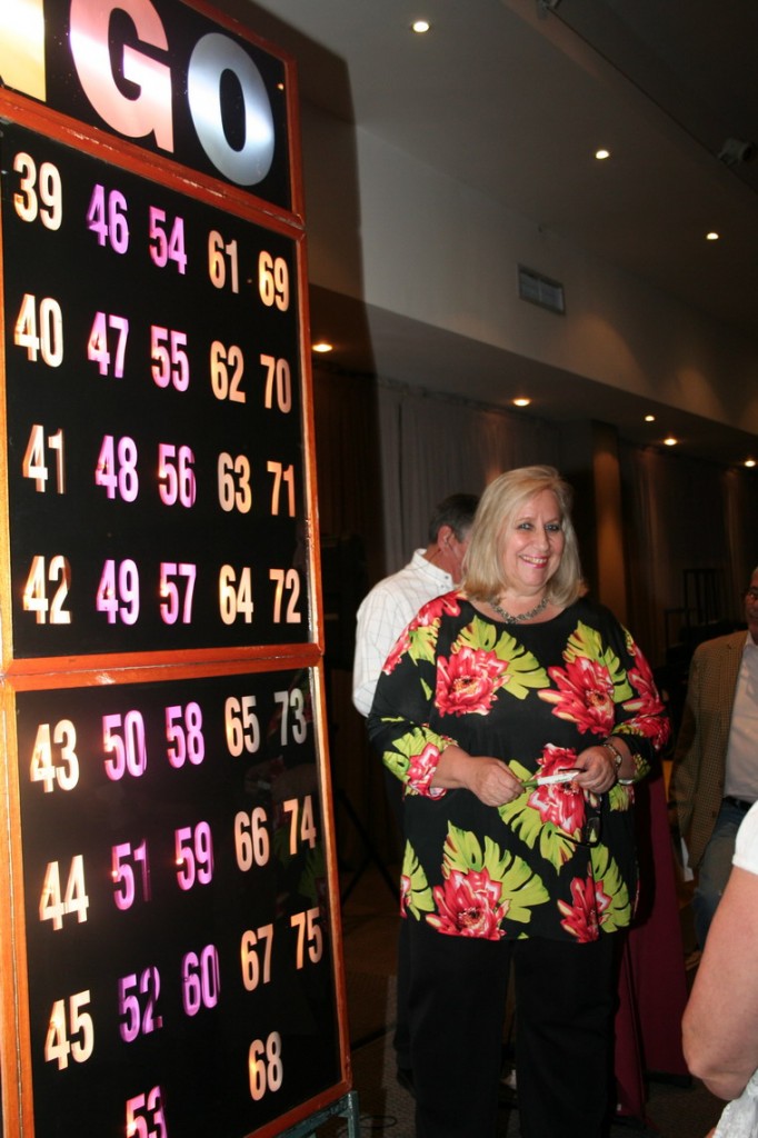 2010-11-18-Chazak-bingo (199)