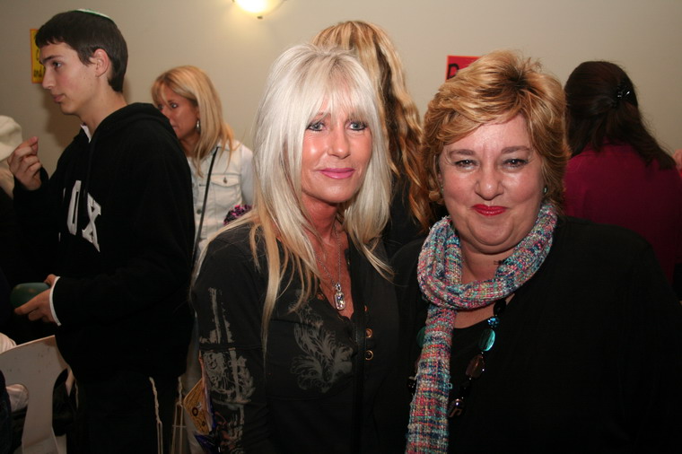 2010-11-18-Chazak-bingo (89)